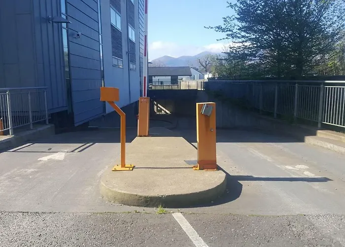 Reeks Gateway Townhouse קיל איירן