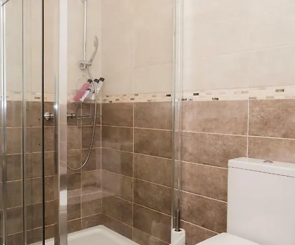 דירה Reeks Gateway Townhouse קיל איירן