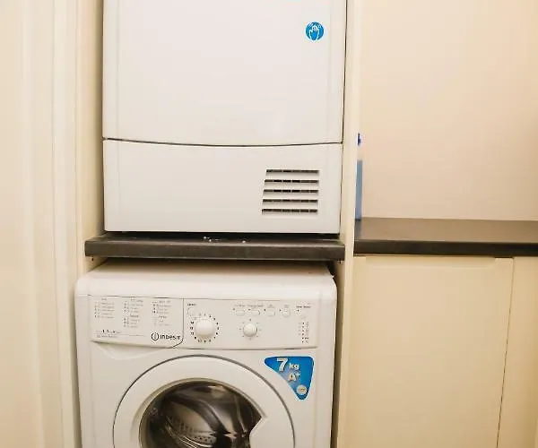 Reeks Gateway Townhouse דירה